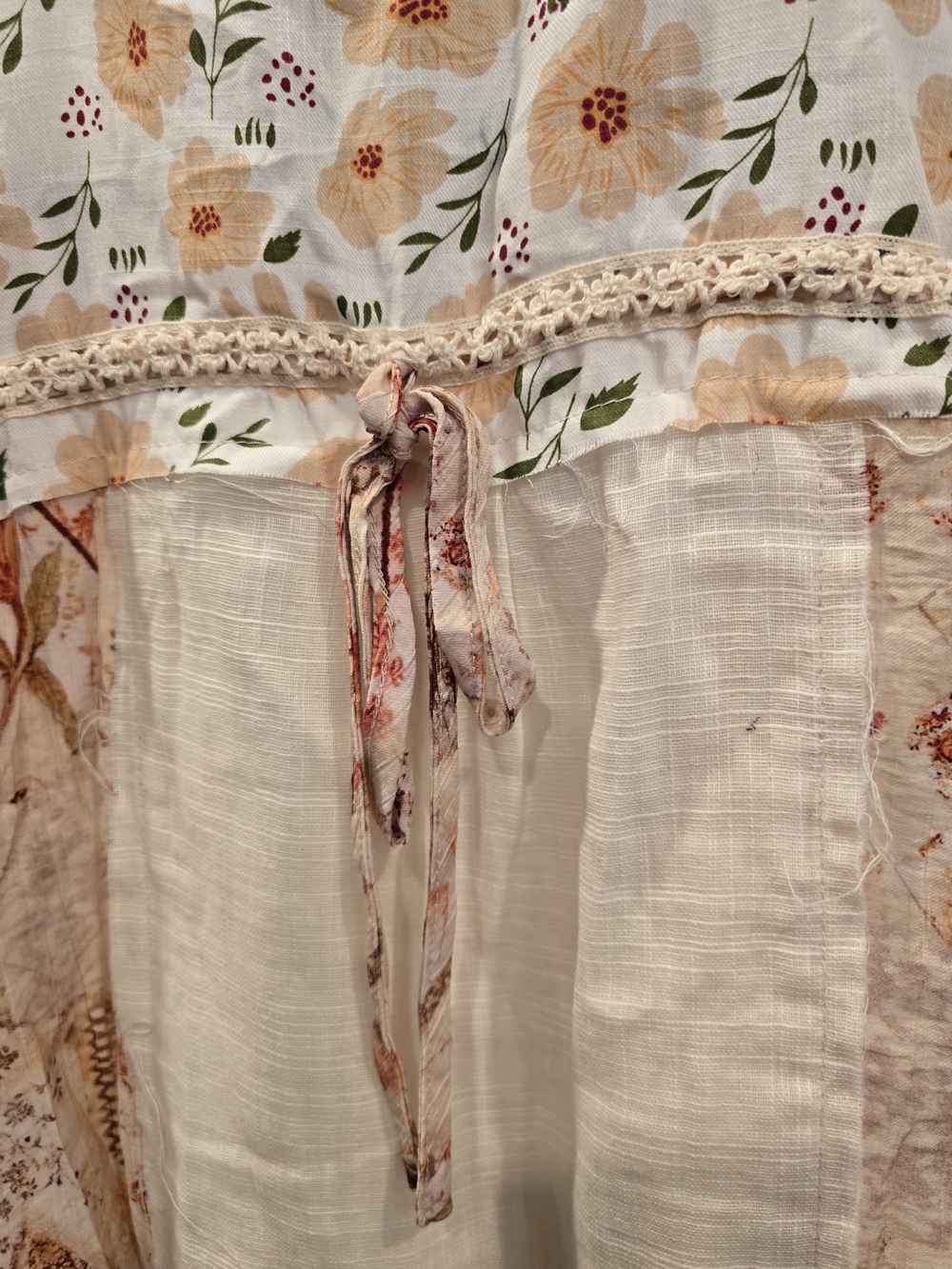 POL Cream Floral Patchwork Blouse with Pink Accents - Picture 9 of 10